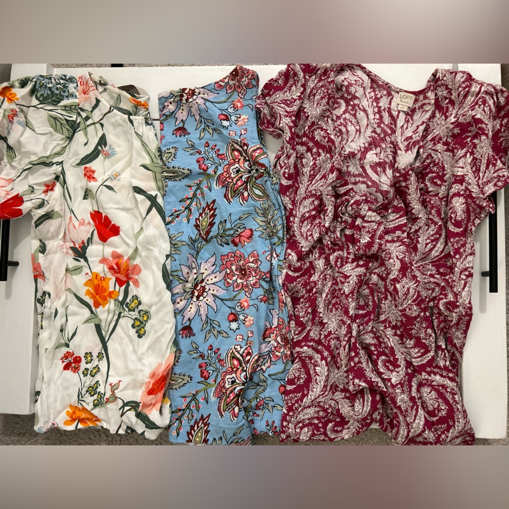 LOFT Top Bundle XS Floral Fun Short Sleeve blouse Summer Beach Casual Set Sun